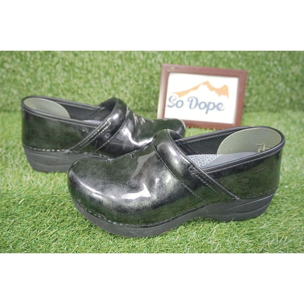Dansko XP 2.0 Professional Clog - Women's EU 38 (US 7.5)